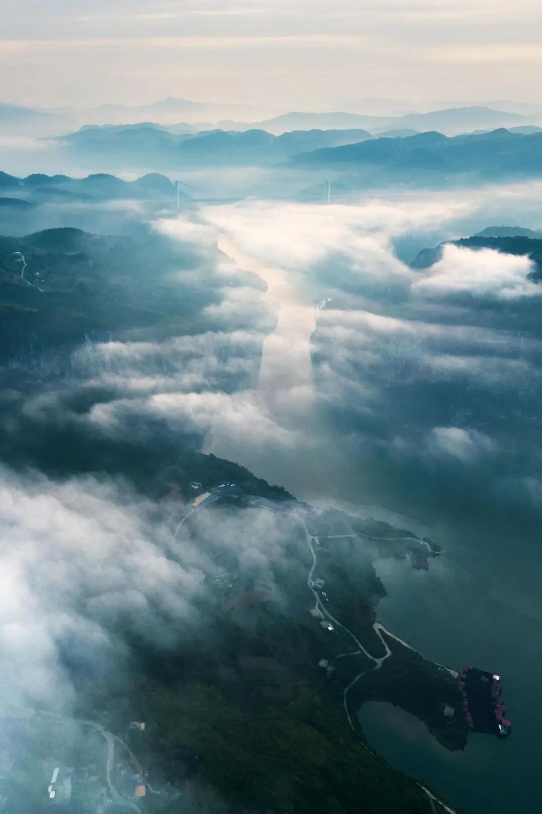 652871-毕节市金沙县化觉镇乌江景色 朱进(1).jpg