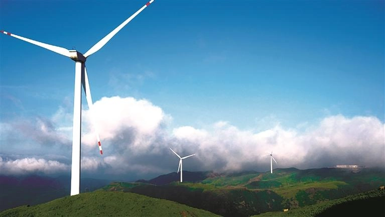 位于毕节市赫章县的华能韭菜坪风电场。贵州日报天眼新闻记者 王星 摄.png