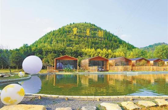 黄果树旅游区牧野·童话民宿一角。 本报记者 胡玉山 摄